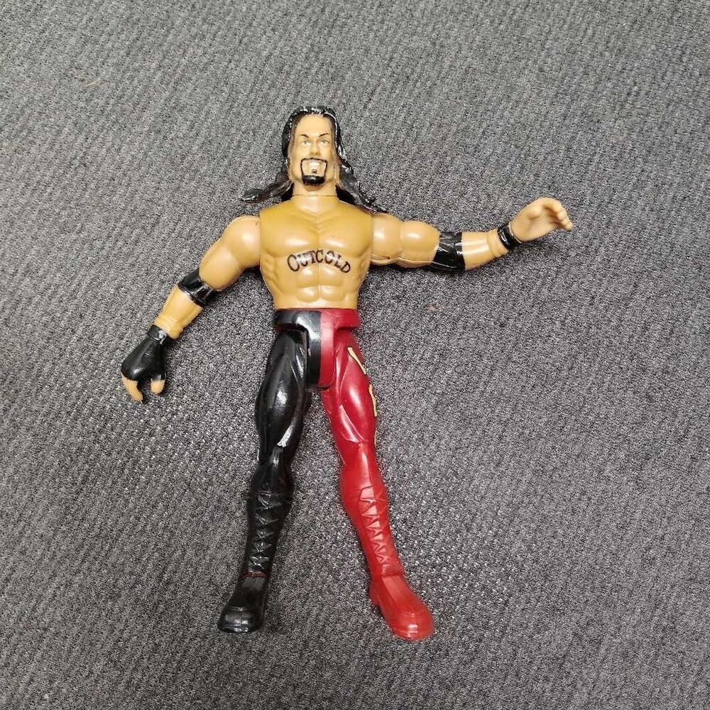 Leo Outcold Wrestling Action Figure Hunson Trading Co Tattoo Red Black Toy